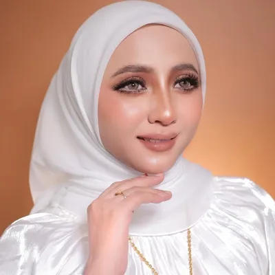Eyffa Mazlan II profile