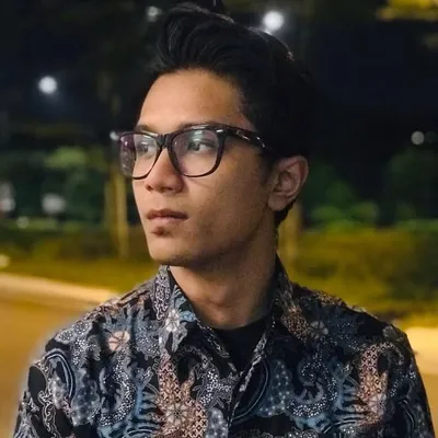 Ezat Exaxters profile