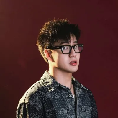 Ezra domingo profile