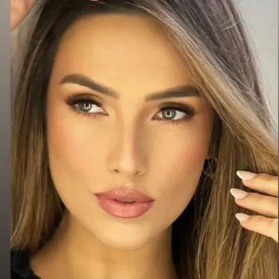 Fabia Calazans profile