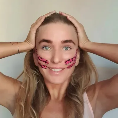 Anna-FaceTaping-Massaggi-Antiage-Skincare profile
