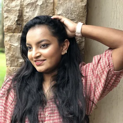 MAKEUP & SKINCARE | VIDHI profile
