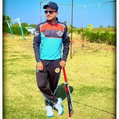 Professional Cricketer #15๐โ๐ป๐ profile