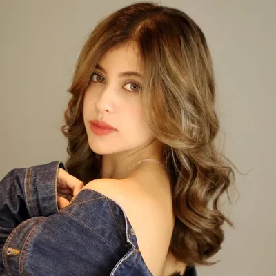 Fahira Almira profile