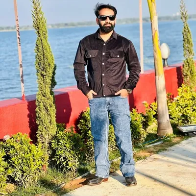 Faiyaz Malek profile