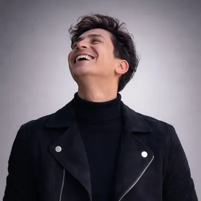 Falak Ki Kalam ™ profile