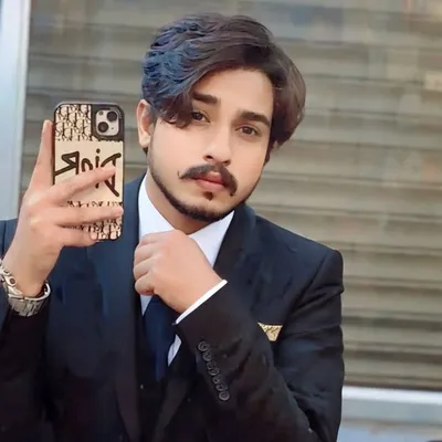 Fardeen Abbas Smarty profile