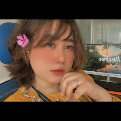 ๐๐๐ฆ๐ฆ๐ฎ๐ฆ๐ฆ๐ profile