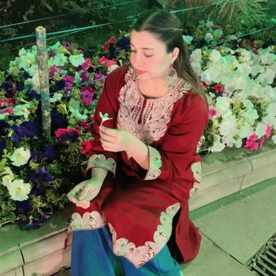 Farha Khan profile