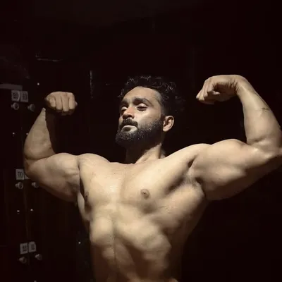 Farhan Sam🇮🇳 profile
