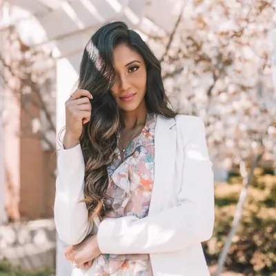 Farheen Valliani profile