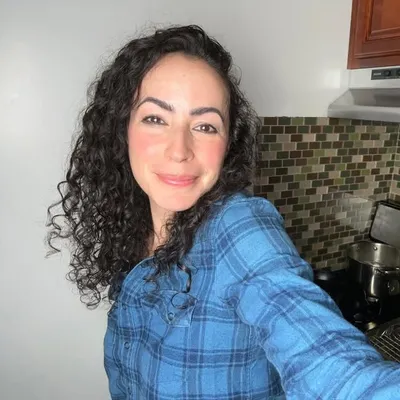Farideh Sadeghin profile