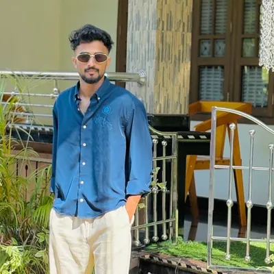 __محمد فاروق_🍁 profile