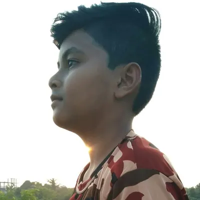 Ëđ Šhèéřâñ profile