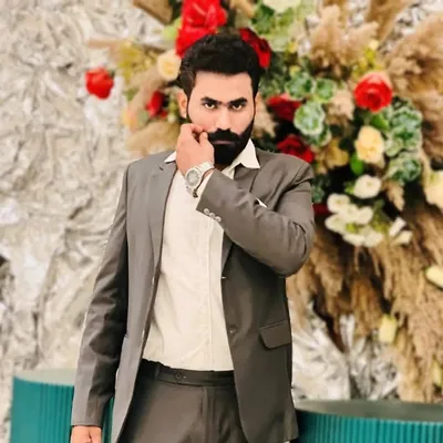Farrukh Khan profile