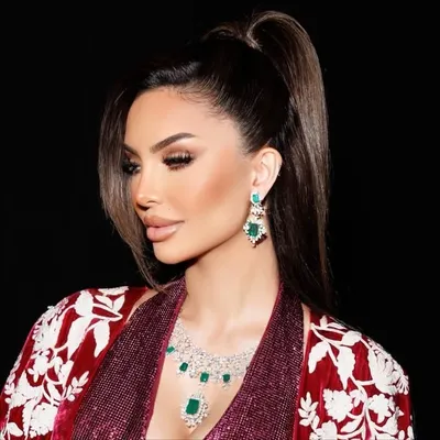 Faryal Makhdoom profile