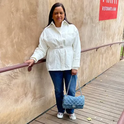 Yessenia D Peña profile
