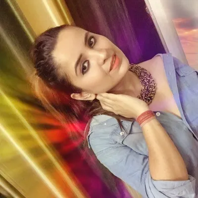 Niha Sharma Official profile