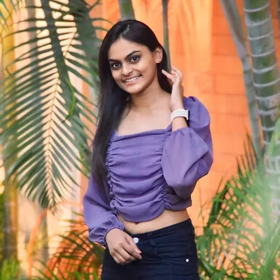 AARU | FASHION BLOGGER profile