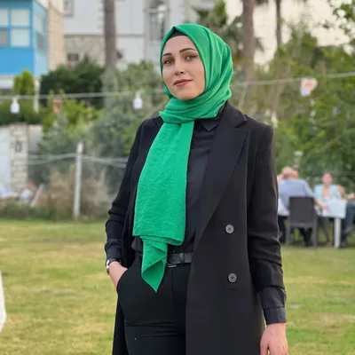 Nazlı Seher profile
