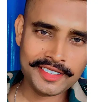 रोहित - 𝐑𝐎𝐇𝐈𝐓 profile