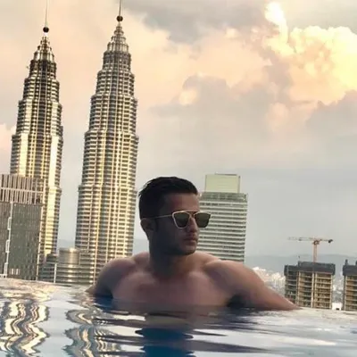 Fayaz Patel 🦅 profile
