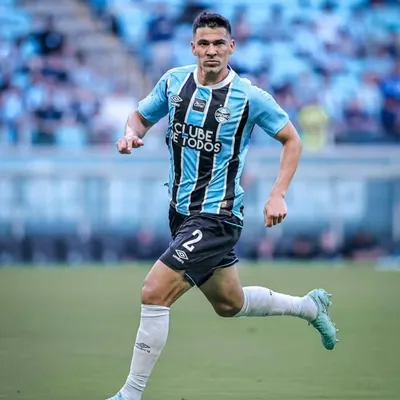 Fabian Balbuena profile