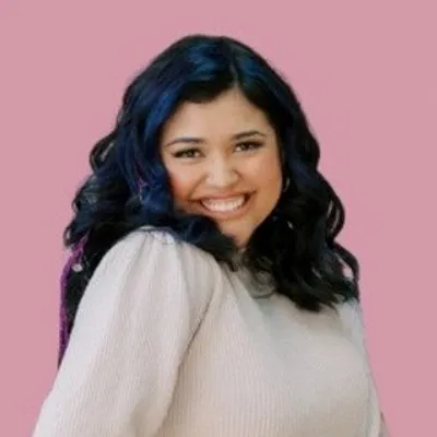 CHICAGO & BEYOND - MAKEUP AND HAIR profile