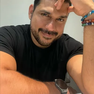 Federico Zeledón profile