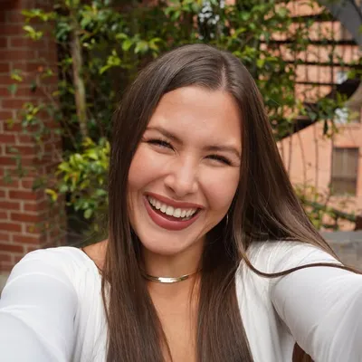 STEPHANIE SANCHEZ | LIFESTYLE | NEGOCIOS | MARKETING profile