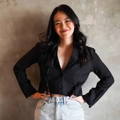 Felicia Putri Tjiasaka profile