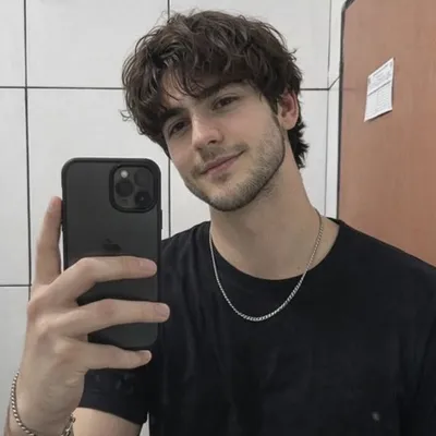 Felipe Araújo profile