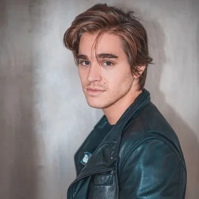 Felipe Carrera profile