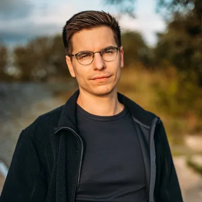 Felix Mangold profile