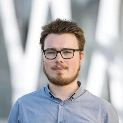 Felix Lukas profile