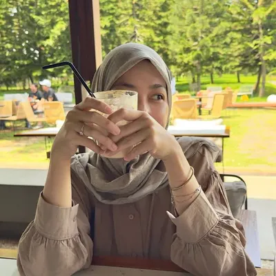 Annisa profile