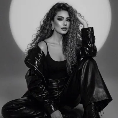 Fernanda Leal profile