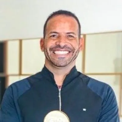 ESPECIALISTA EM QUIROPRAXIA profile