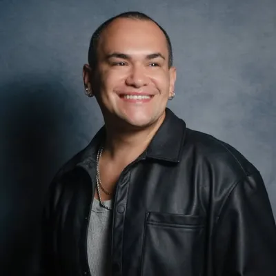 Fernando Tofaneli - Artista da Beleza 🦋 profile