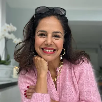 Anita • Personal Stylist • Colour Analysis, for 35+ profile