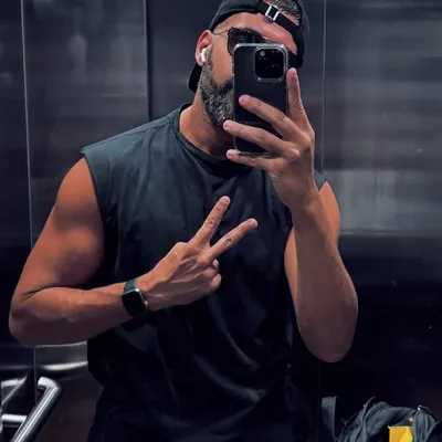 F E T H Y 🧿 profile