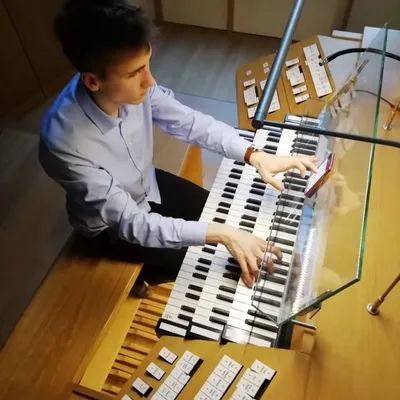 Paul Fey | Organist & YouTuber profile