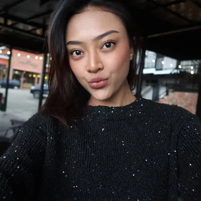 farah jr profile