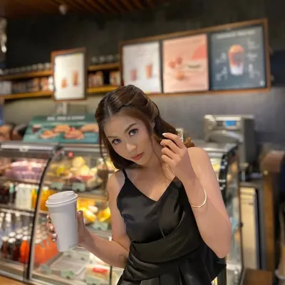 Fidel ๐ | Influencer Lifestyle Beauty | Solo Jogja Semarang profile