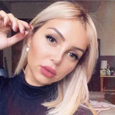 F I D J I profile