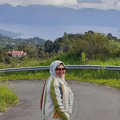 Fifi Adriani Amril profile