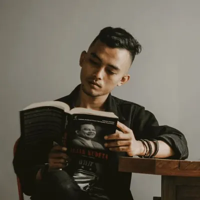 Fiksi Aunurofik profile
