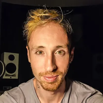 Tobi Weiss | Composer profile