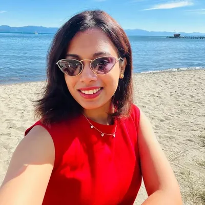 Sneha Thakare profile