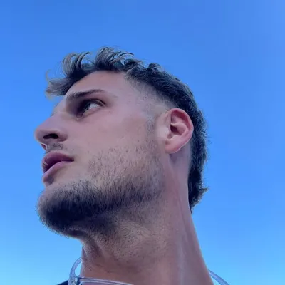 Finn Jüttner profile